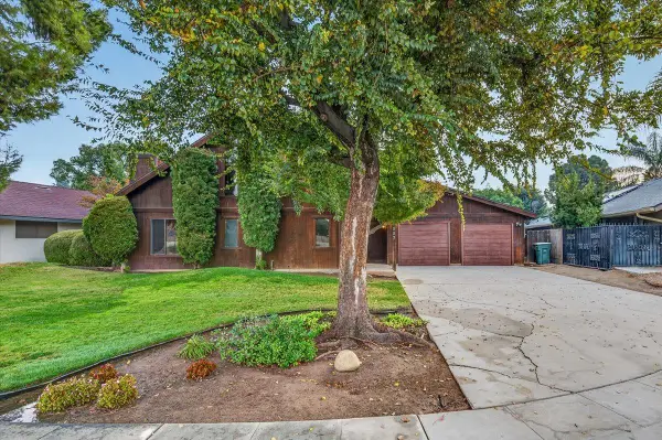 1857 S Bush Avenue, Fresno, CA 93727
