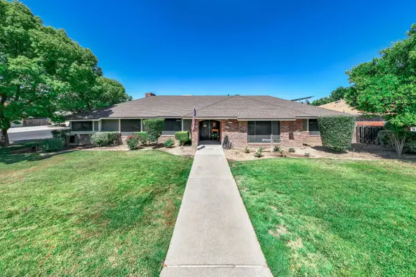 800 N Schnoor Avenue, Madera, CA 93637