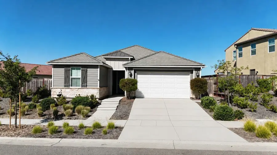 4672 Silverado Road, Madera, CA 93636 - #2