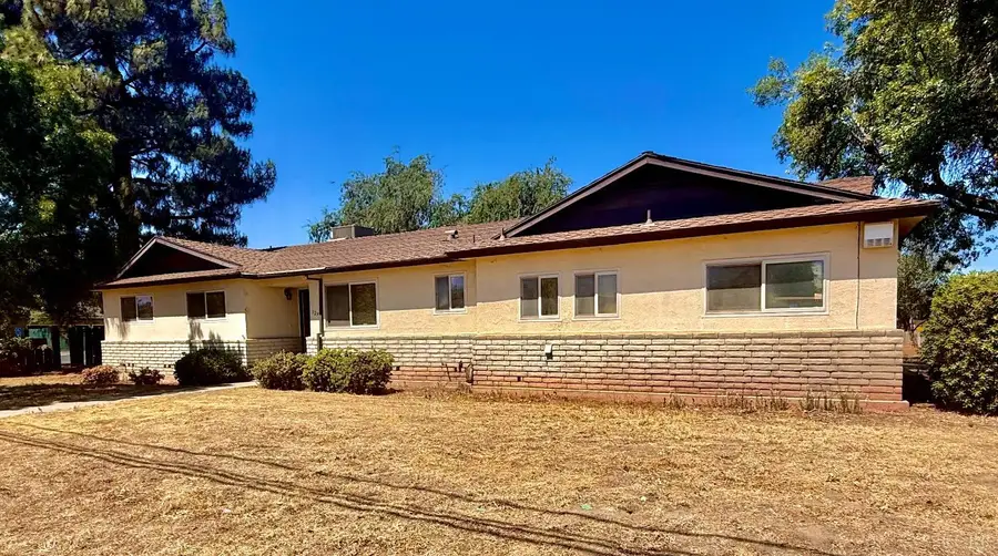 129 Vine Street, Lemoore, CA 93245 - Image #3