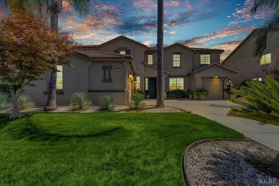 3615 W Sunnyview Avenue, Visalia, CA 93291 - Image #2