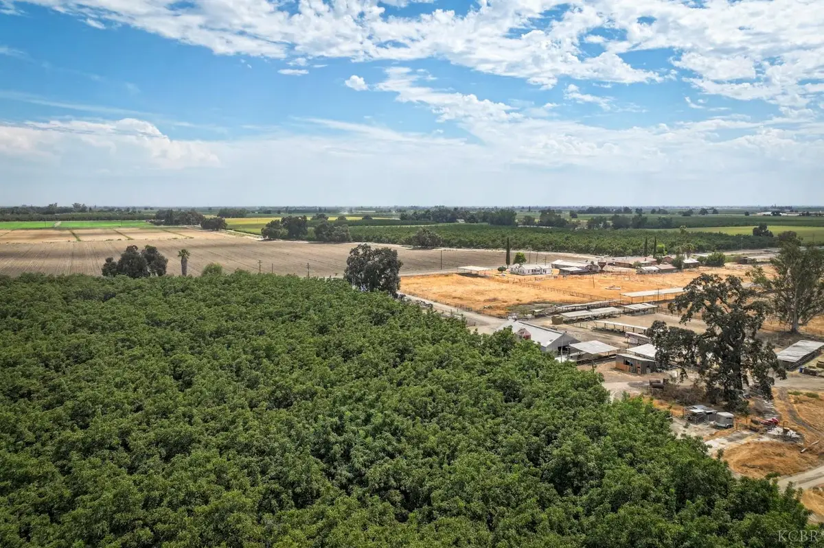 3948 13 1/4 Avenue, Hanford, CA 93230 - Image #1