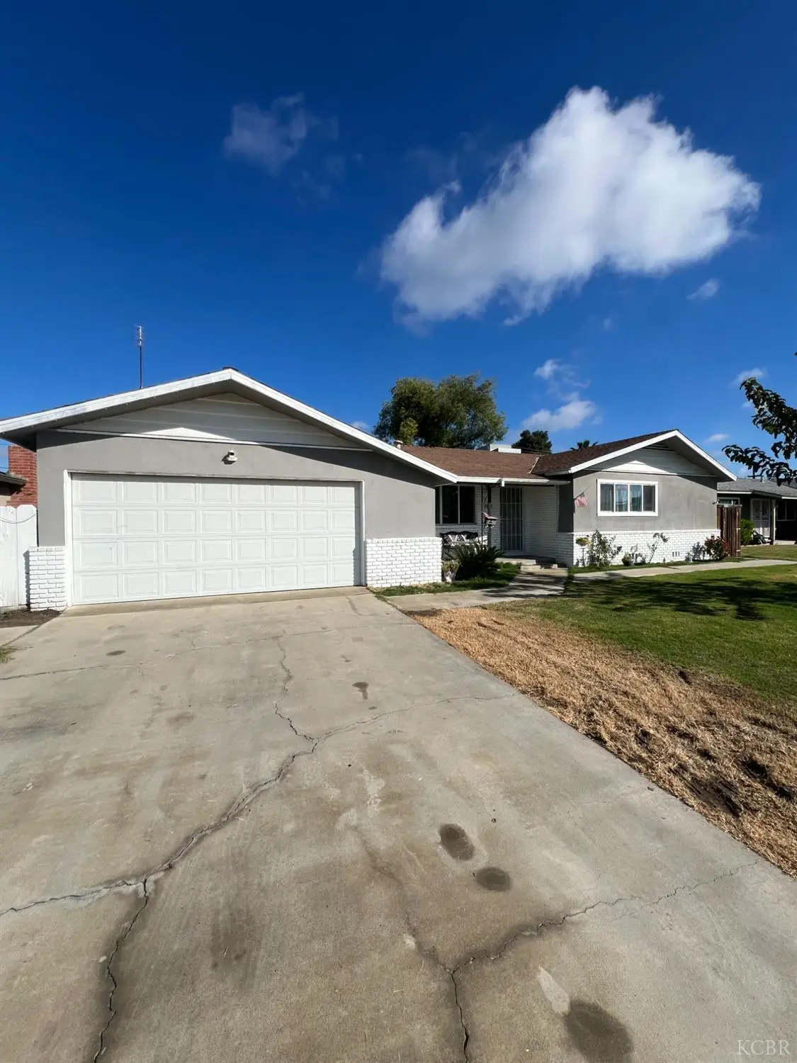 108 W Deodar, Lemoore, CA 93245 - Image #1