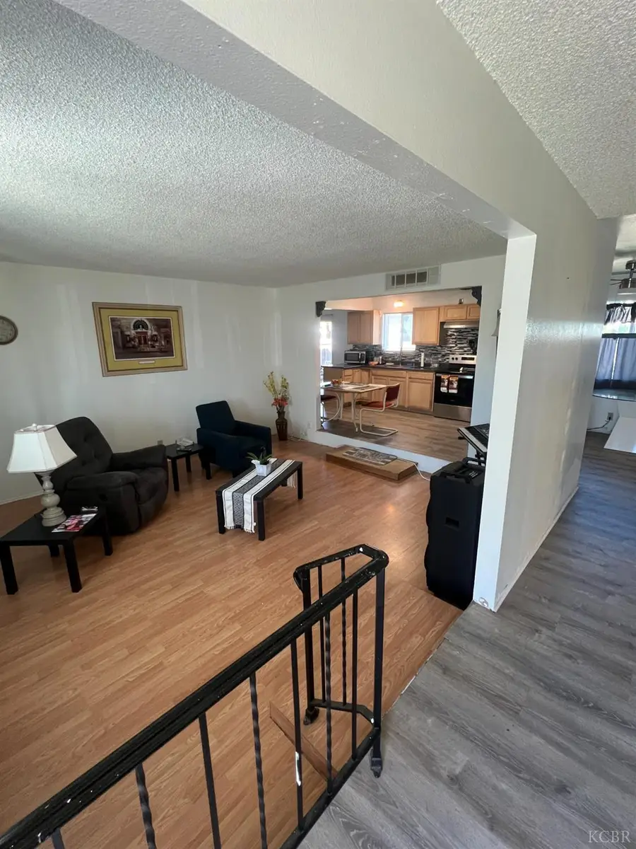 108 W Deodar, Lemoore, CA 93245 - Image #3