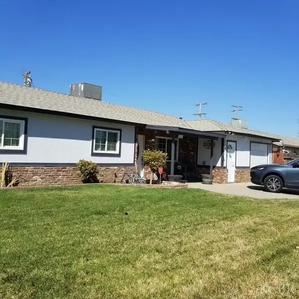 8586 Curtis Street, Hanford, CA 93230