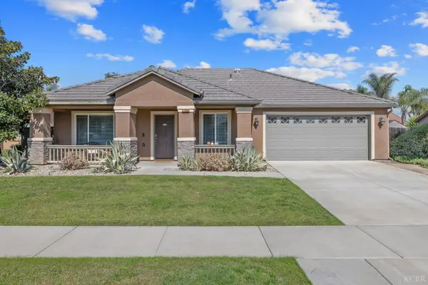 1366 Muscat Court, Hanford, CA 93230