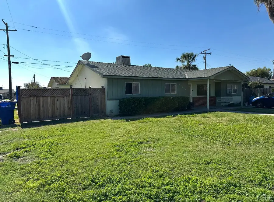 10949 Hume, Hanford, CA 93230 - Image #2