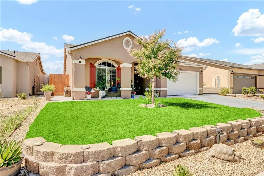 1104 E Ventura Street, Avenal, CA 93204 - Image #2