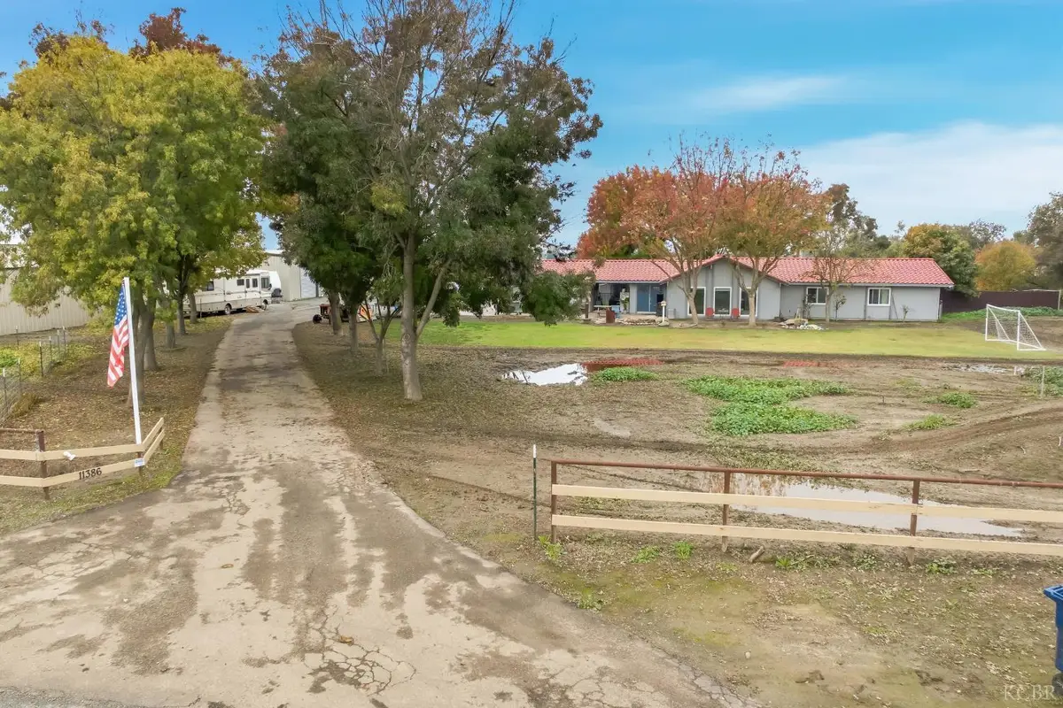 11386 Oak Avenue, Armona, CA 93202 - Image #1