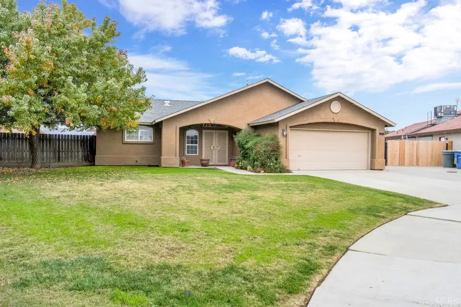 960 Geneva Drive, Lemoore, CA 93245 - Image #2