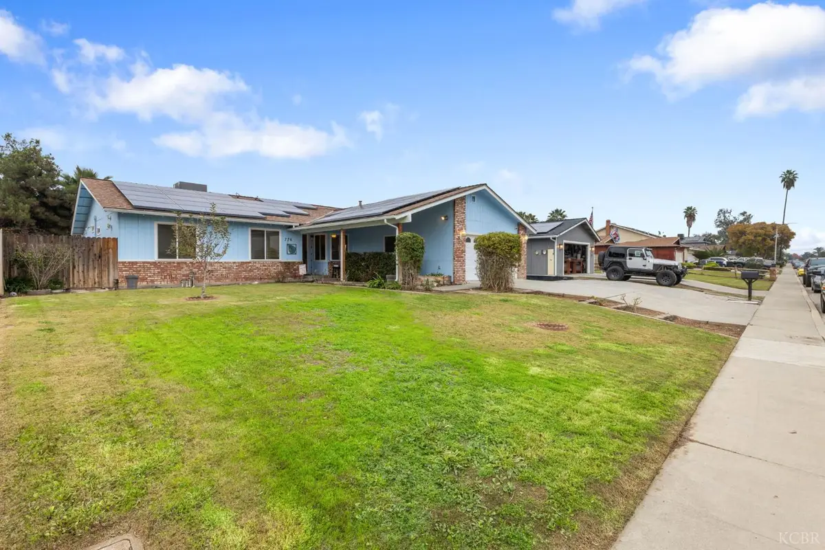 776 Cedar Lane, Lemoore, CA 93245 - Image #1