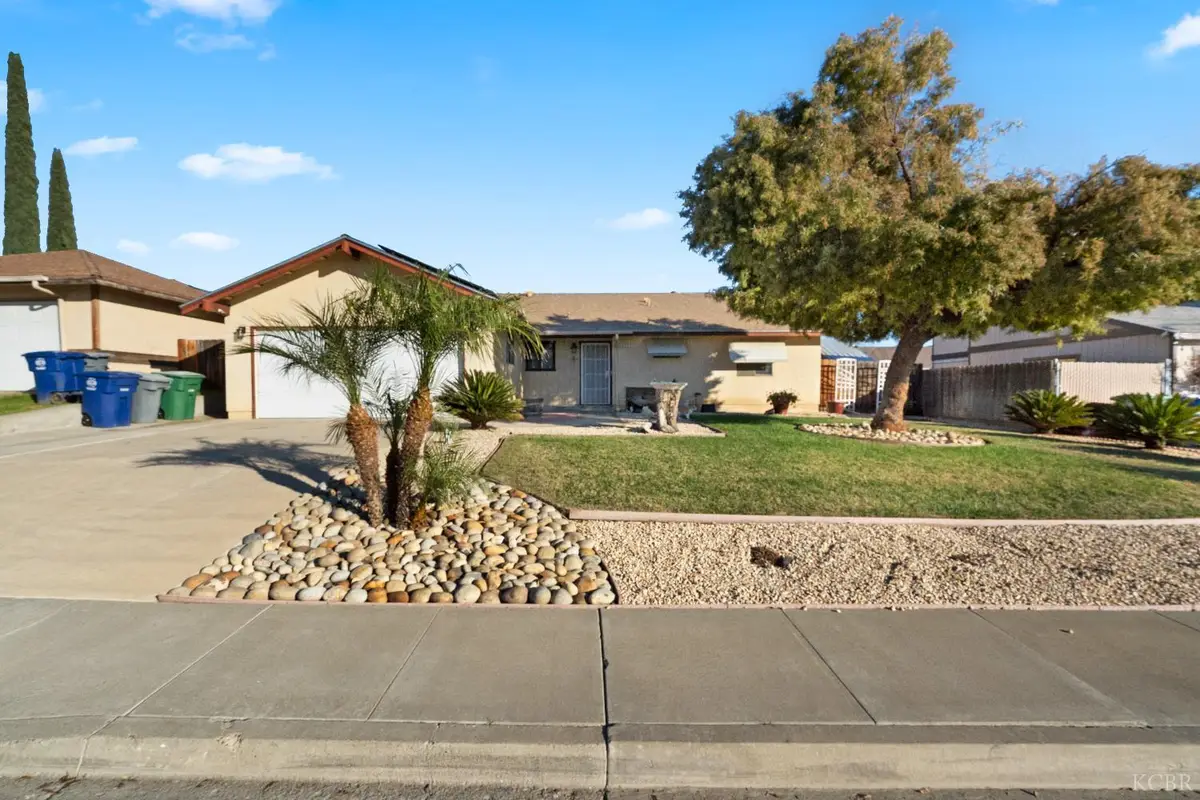 605 Sonoma Lane, Avenal, CA 93204 - Image #1