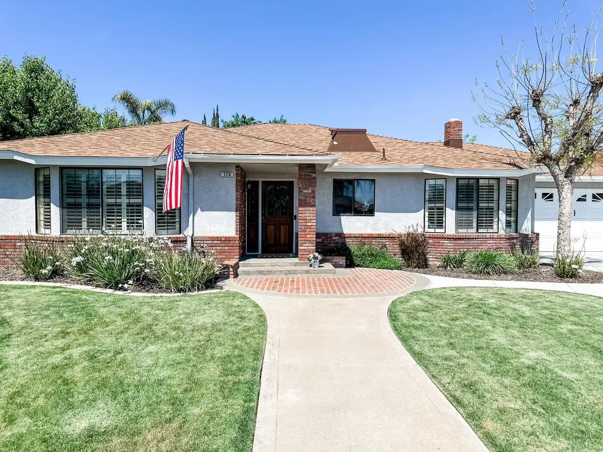 126 E Windsor Drive, Hanford, CA 93230 - Image #1