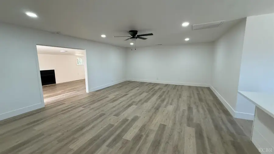 10811 Abby Lane, Hanford, CA 93230 - #2