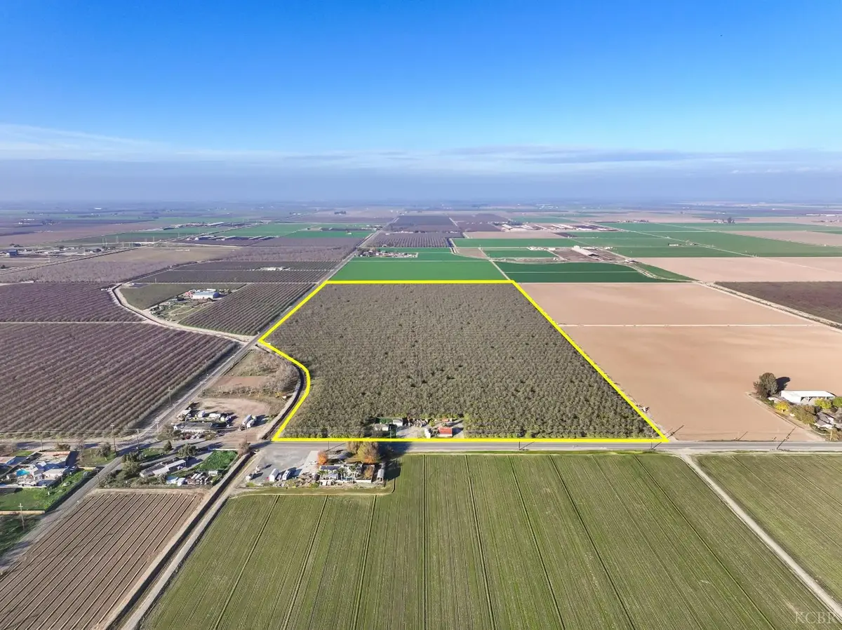 6900 Grangeville Boulevard, Hanford, CA 93230 - Image #1