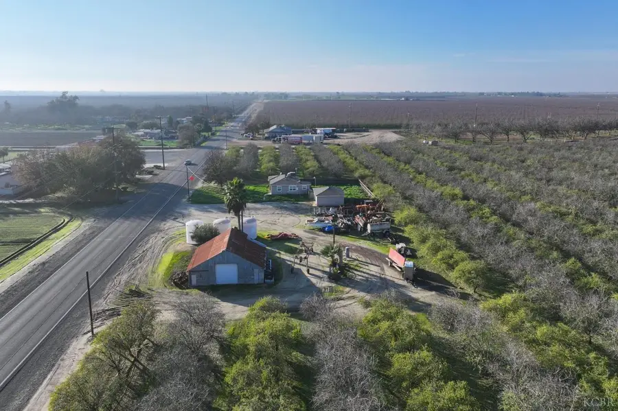 6900 Grangeville Boulevard, Hanford, CA 93230 - Image #3