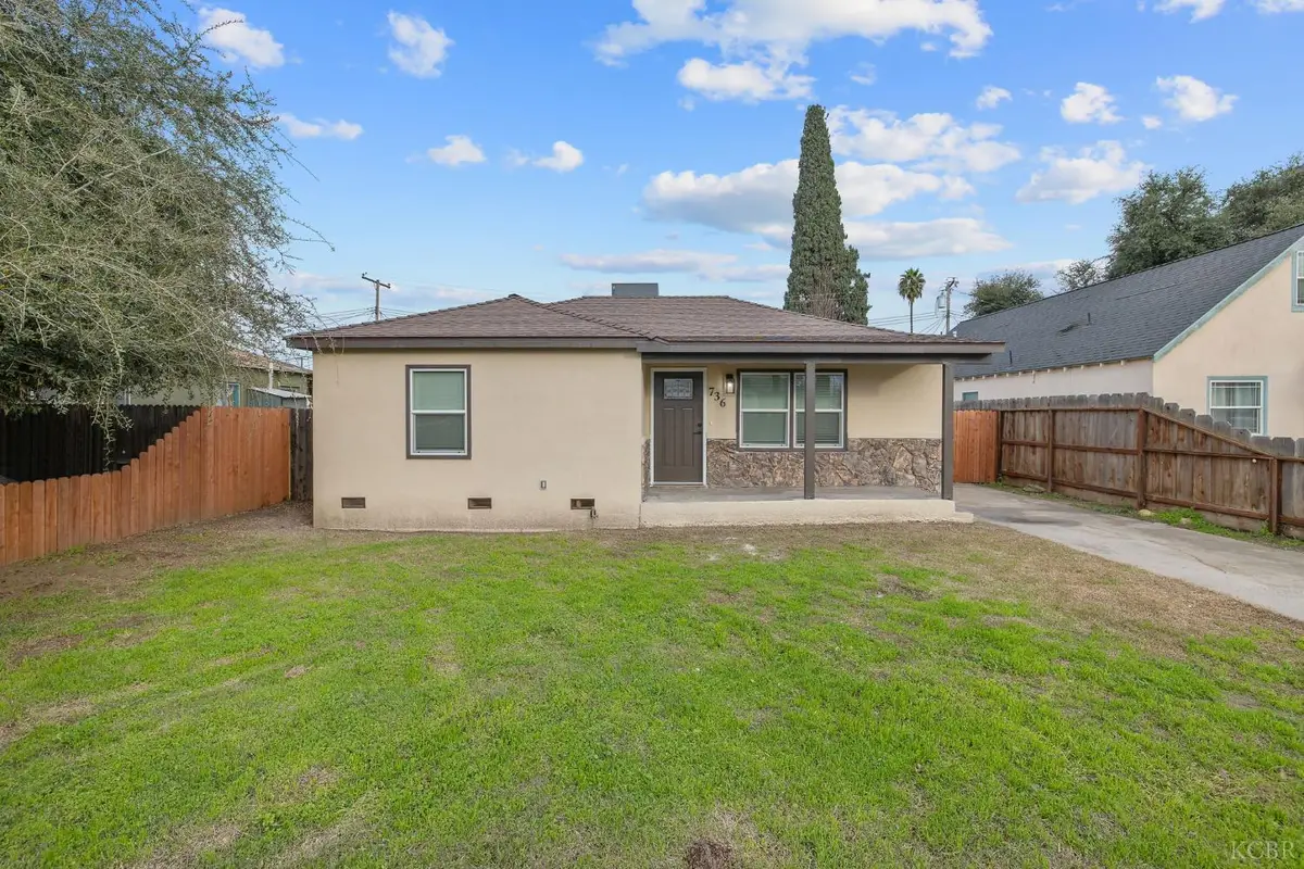 736 S Victoria Street, Tulare, CA 93274 - Image #1