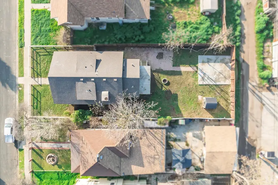 210 E 11th Street, Hanford, CA 93230 - Image #3