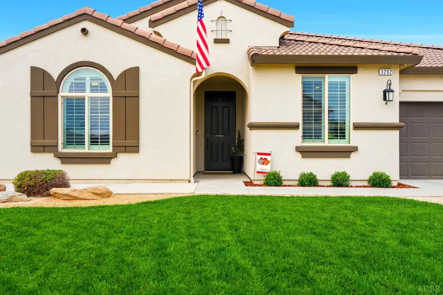 3262 N Morning Dove Lane, Hanford, CA 93230 - #3