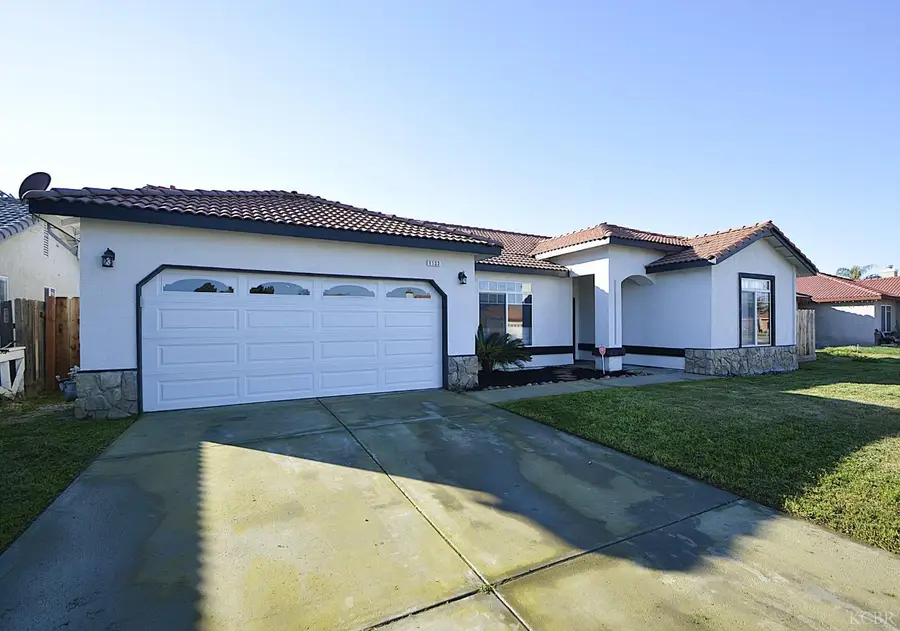 1133 Cousins Court, Lemoore, CA 93245 - #2
