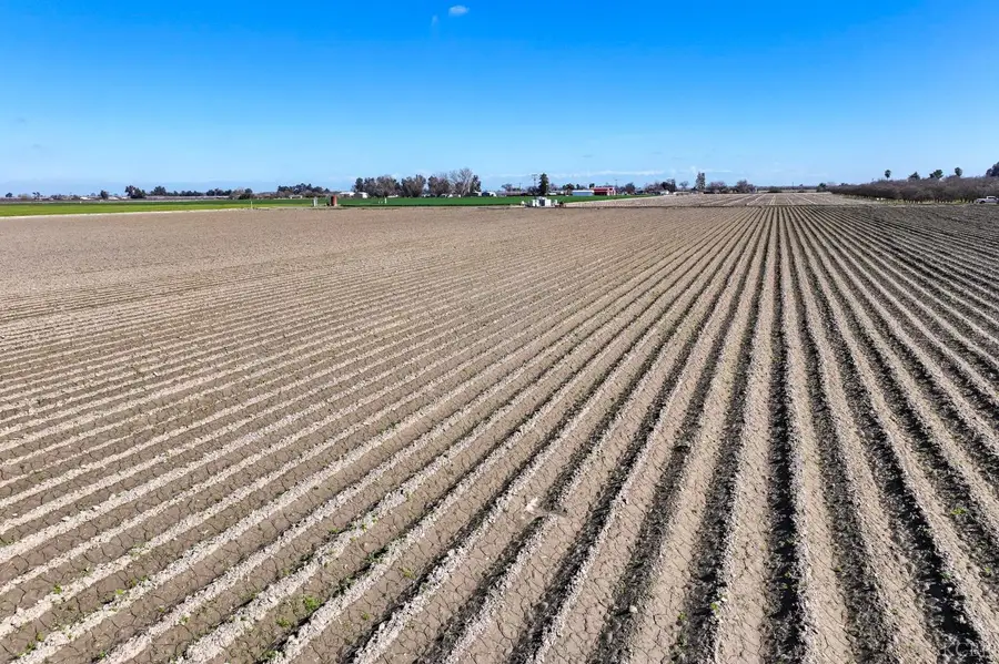0 Idaho Avenue, Lemoore, CA 93245 - #3