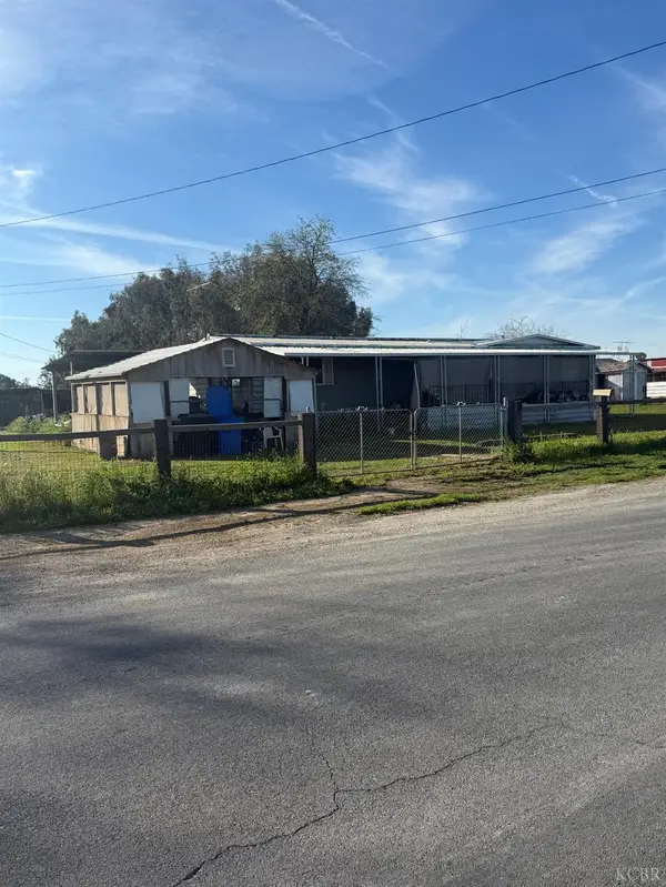 1402 Beulah Street, Hanford, CA 93230