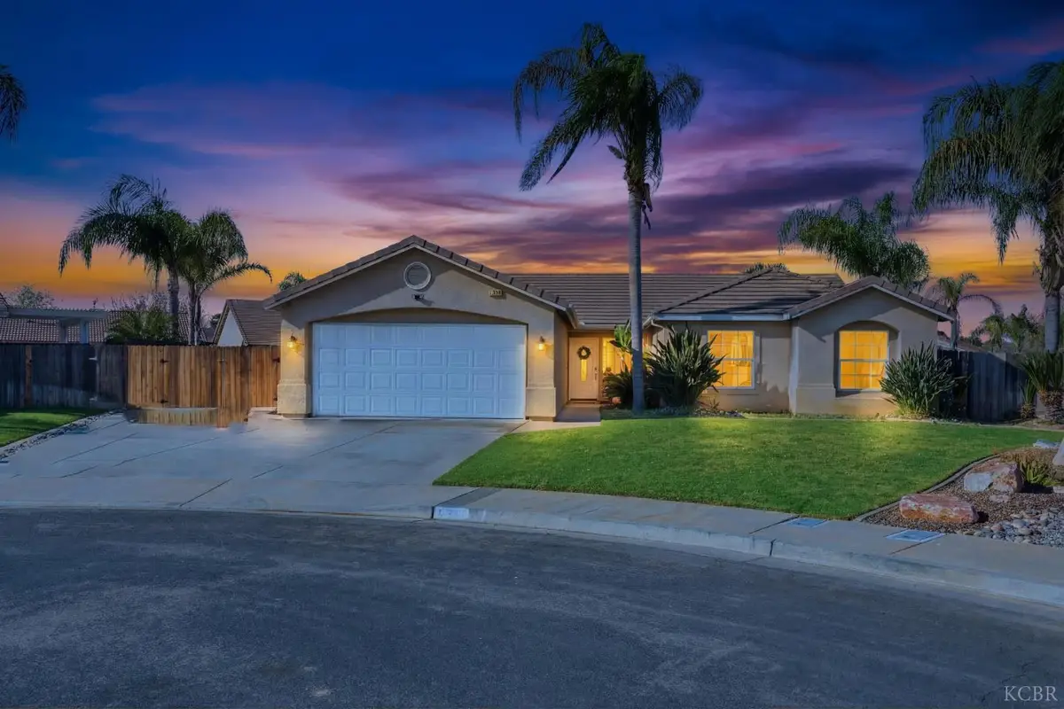 1964 N Fitzgerald Lane, Hanford, CA 93230 - #1
