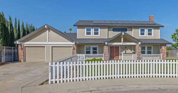 557 Beechwood Circle, Lemoore, CA 93245