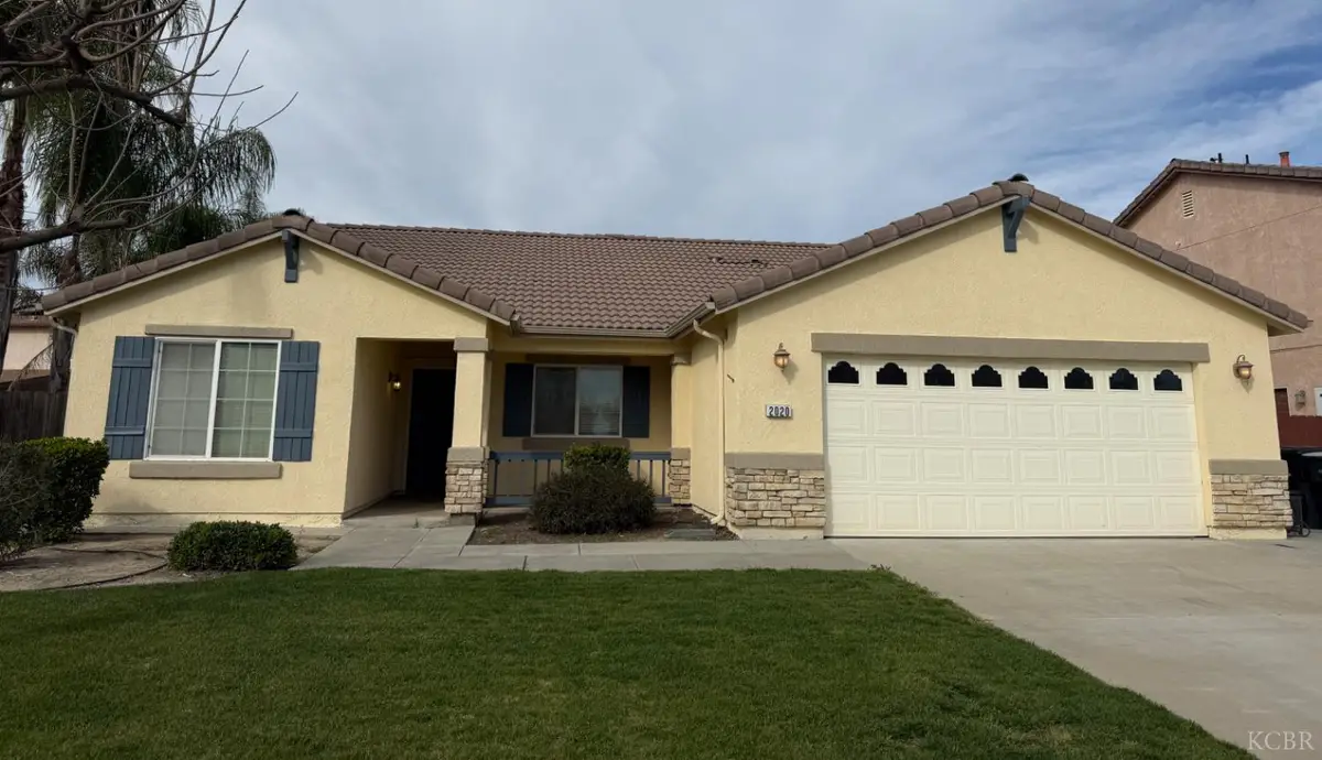 2020 W Bristol, Hanford, CA 93230 - #1