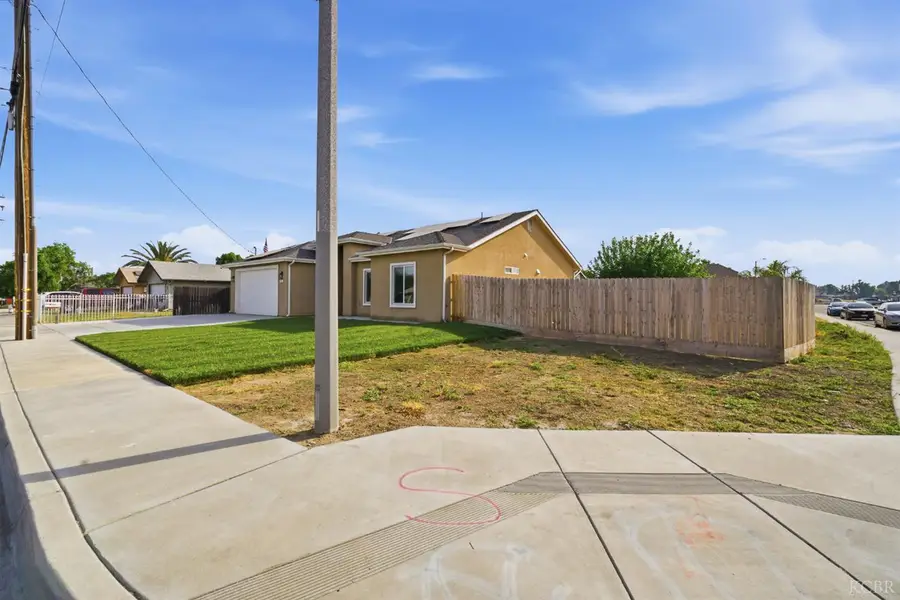 775 Kimball Lane, Hanford, CA 93230 - #3