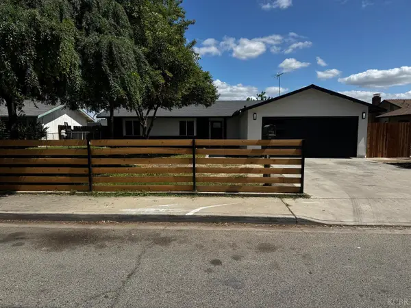 1704 N Giddings Street, Visalia, CA 93291