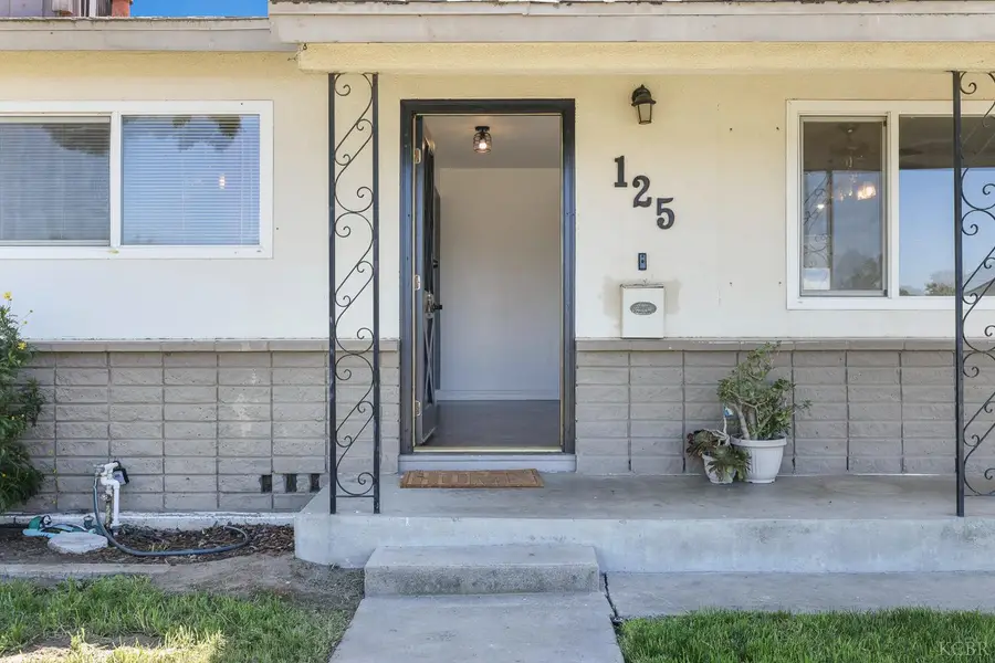 125 E Deodar Lane, Lemoore, CA 93245 - #3