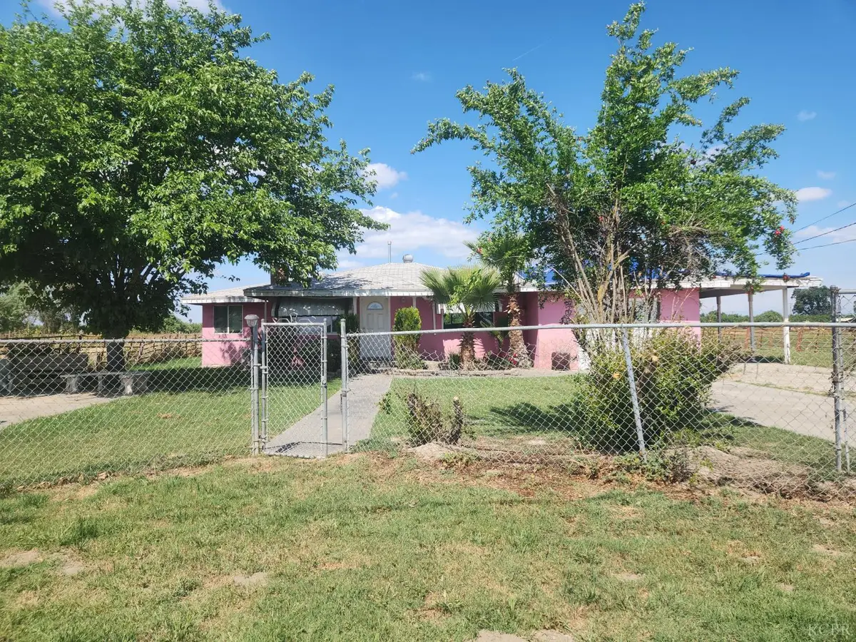 22136 Fairfax Avenue, Lemoore, CA 93245 - #1