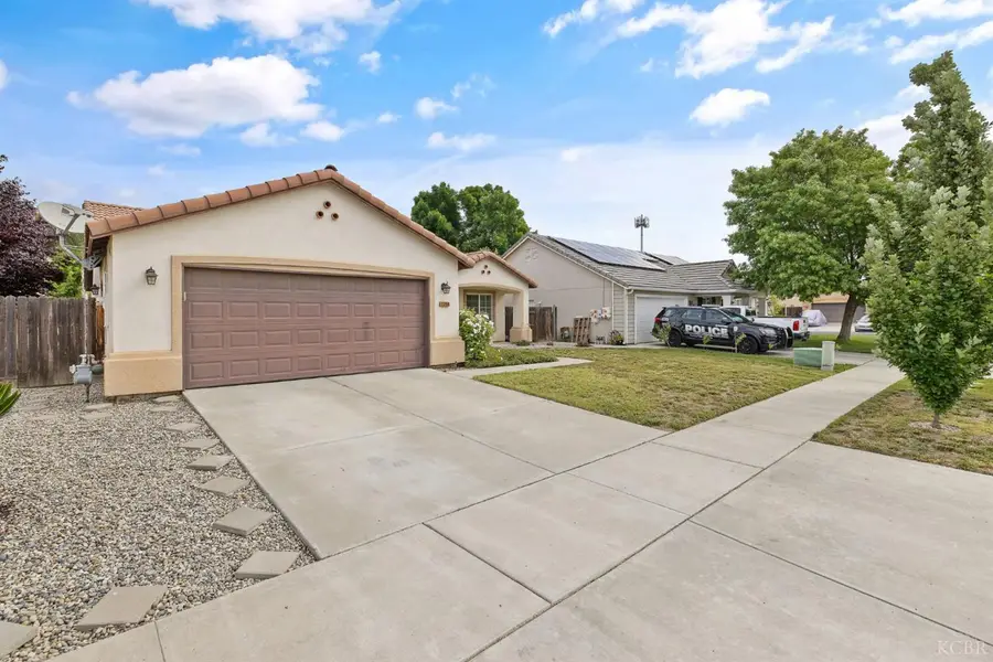 1356 Castoro Way, Hanford, CA 93230 - #3