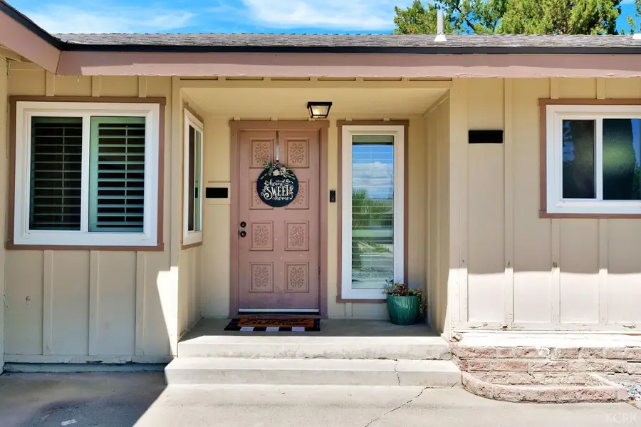 434 Stanford Avenue, Coalinga, CA 93210 - #2