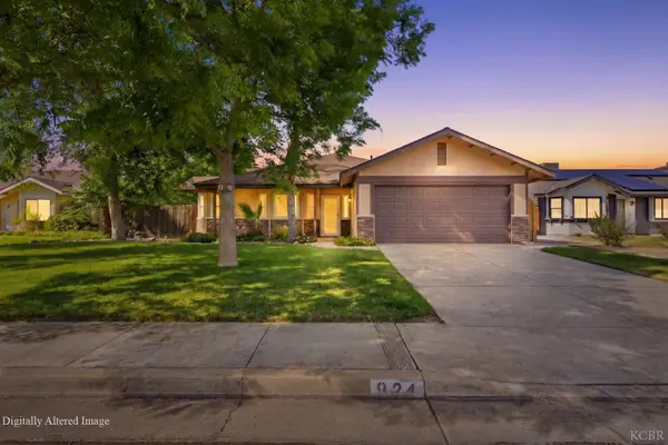 924 Greenwood Avenue, Hanford, CA 93230