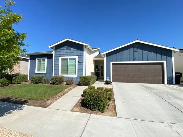 2404 W Bristol Lane, Hanford, CA 93230