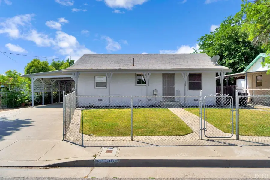 325 Oleander Avenue, Lemoore, CA 93245 - #2