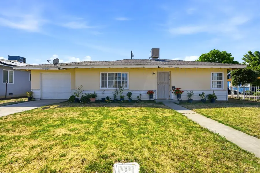 2031 Kenmore Drive W, Fresno, CA 93703 - #2