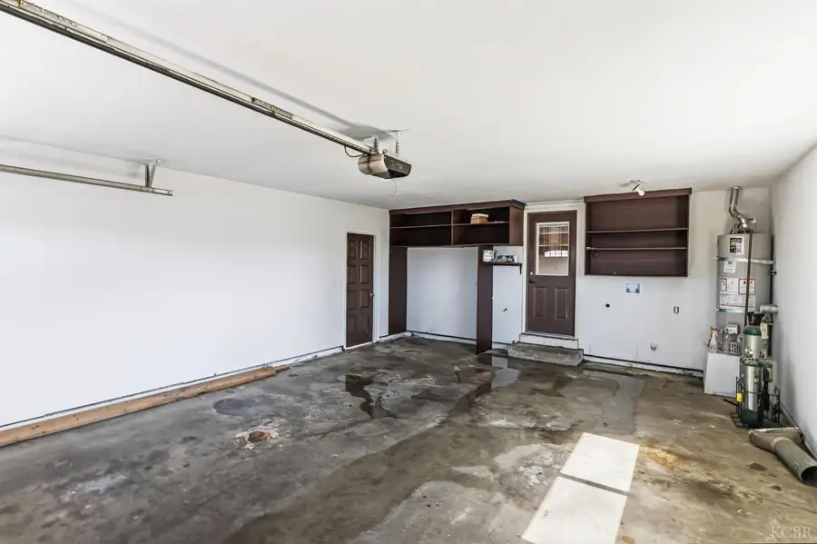 1542 N Lemoore Avenue, Lemoore, CA 93245 - #3