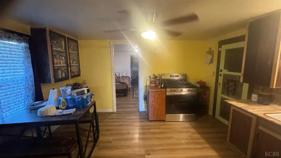 219 E 5th Street, Hanford, CA 93230 - #3