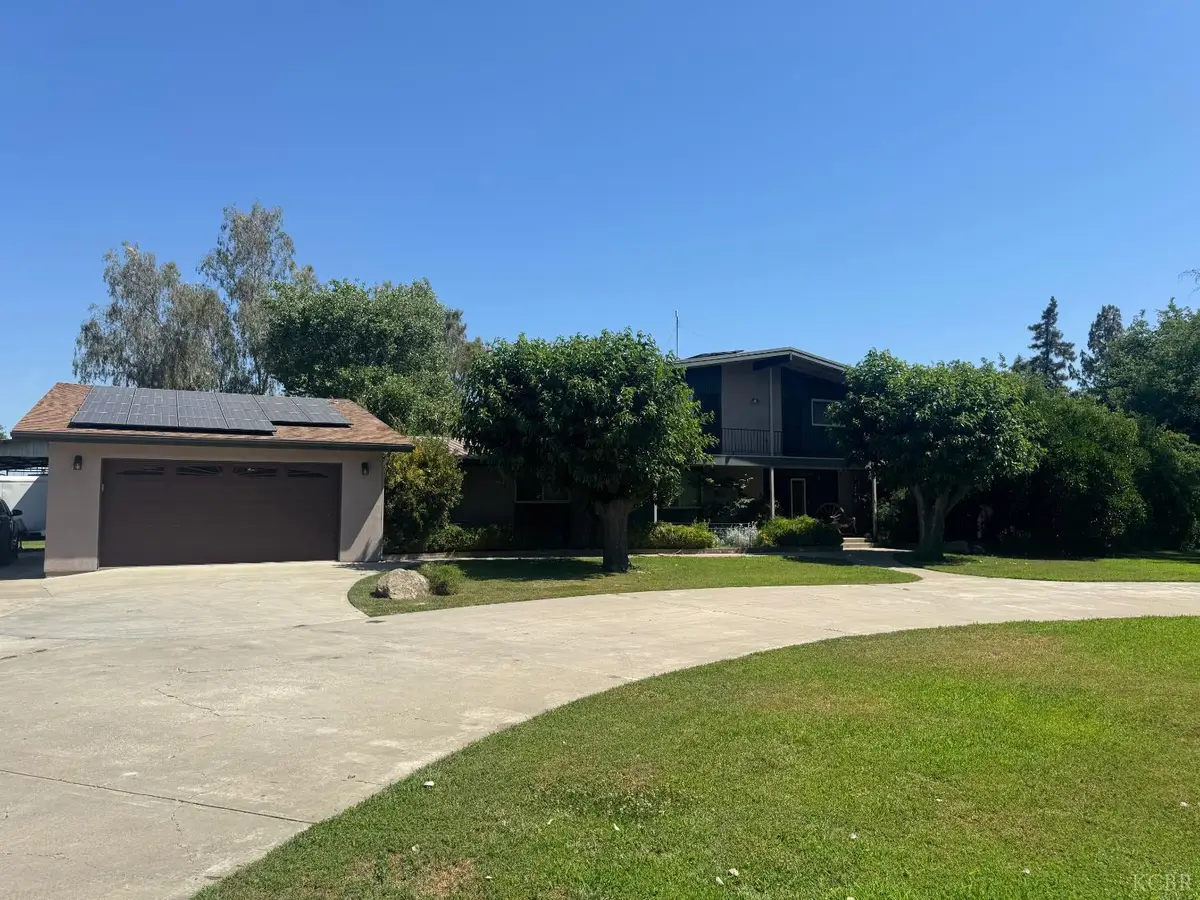 10660 Flint Avenue, Hanford, CA 93230 - #1