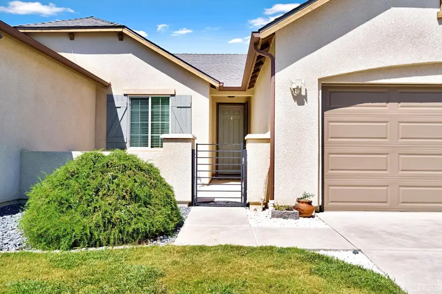 889 Legend Drive, Lemoore, CA 93245 - #3