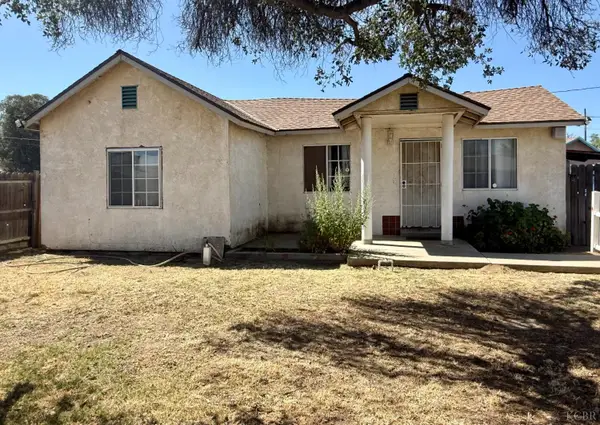 10903 Thompson Drive, Hanford, CA 93230