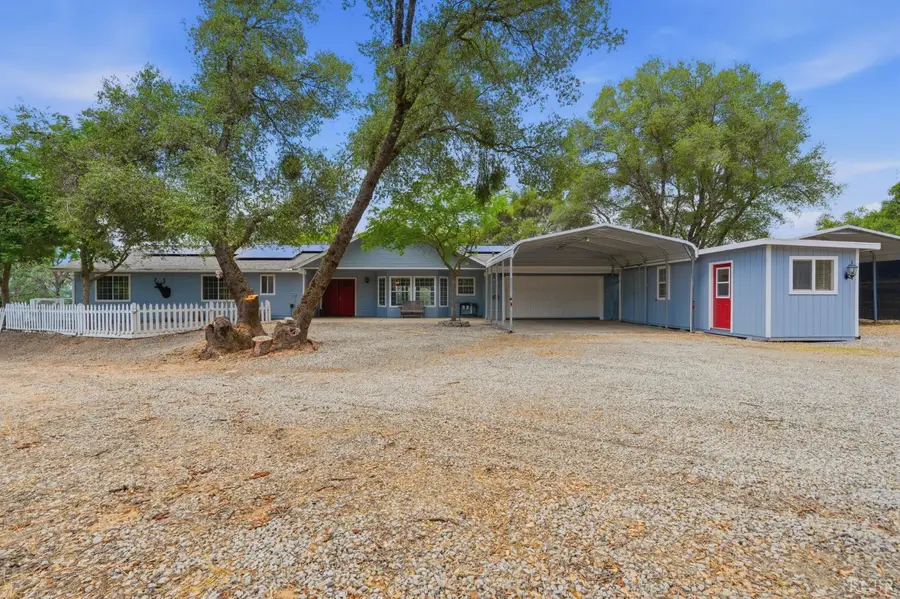 40872 Big Oak Flat Road, Oakhurst, CA 93644 - #2