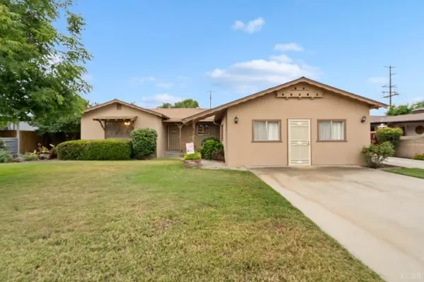 131 E Gail Avenue, Tulare, CA 93274