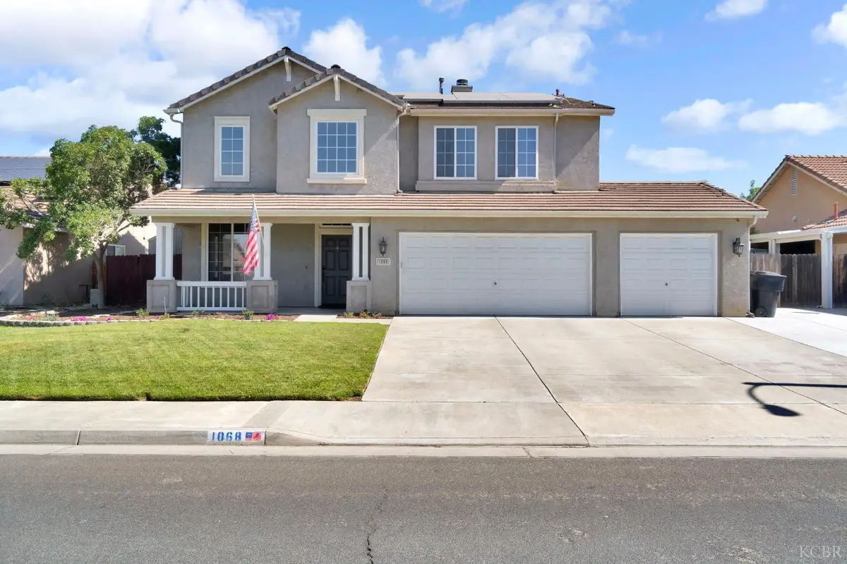 1068 W Pepper Drive, Hanford, CA 93230 - #1