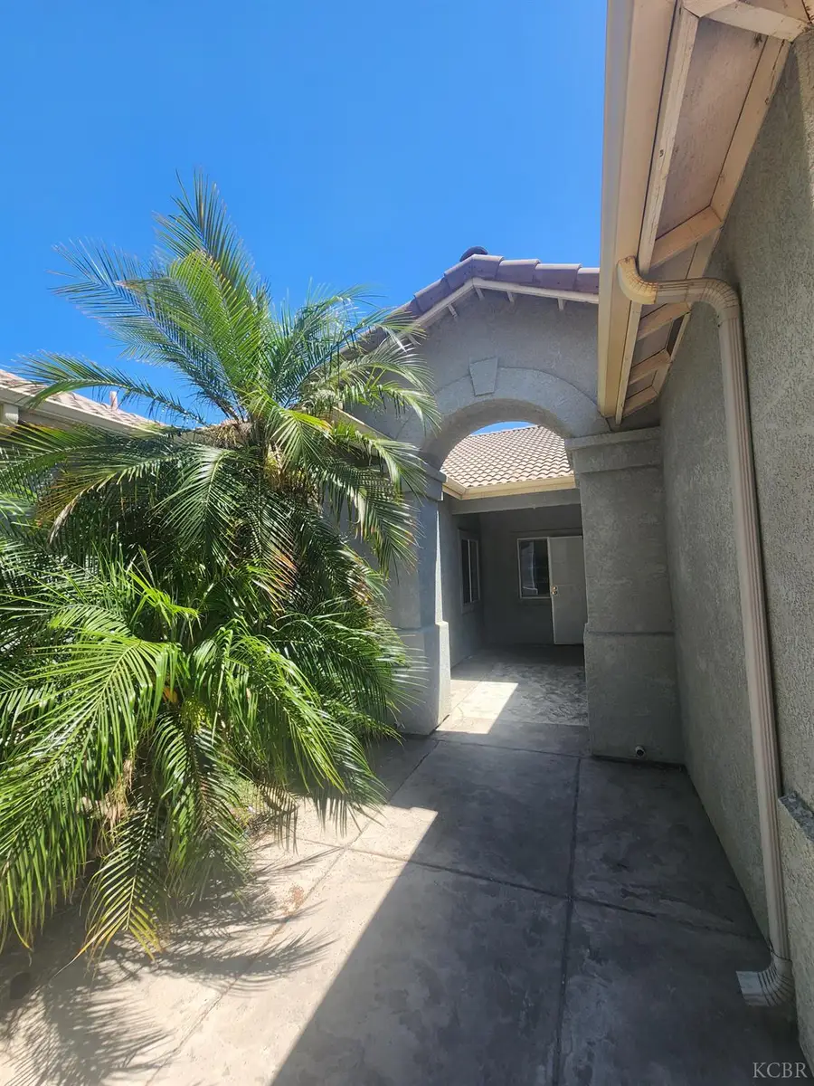 1623 Humbolt Street, Lemoore, CA 93245 - #2