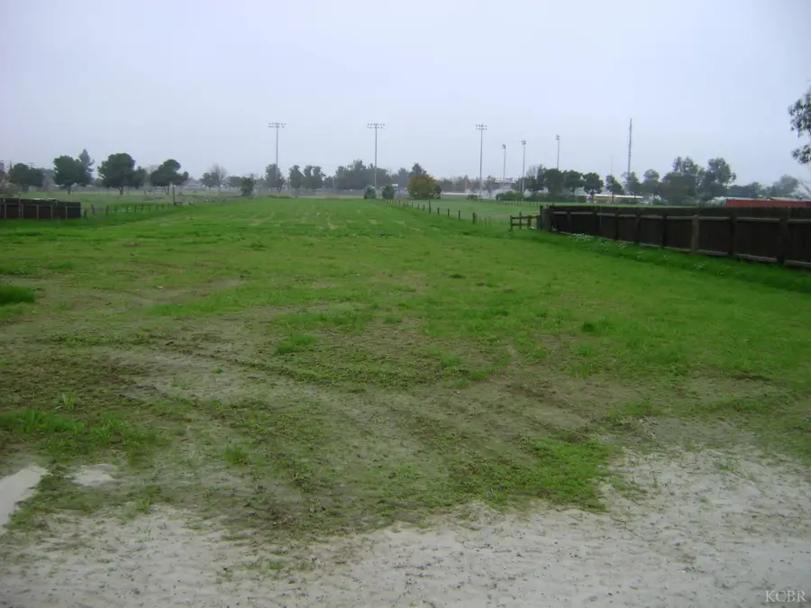 1045 E Grangeville Boulevard, Hanford, CA 93230 - #3