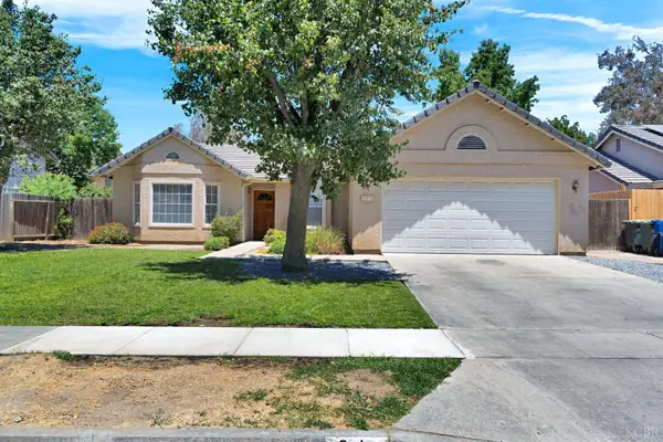 84 Cantebury Drive, Lemoore, CA 93245